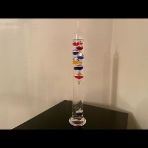 Colorful Liquid-filled Glassic Gifts Galileo Thermometer